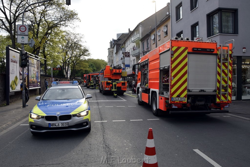 Feuer 2 Y Koeln Muelheim Bergisch Gladbacherstr P36.JPG - Miklos Laubert